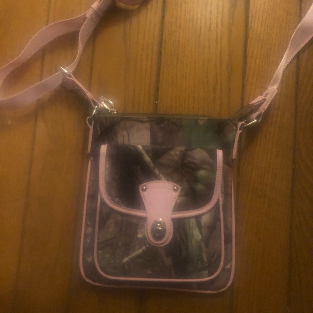 Crossbody camo bag
